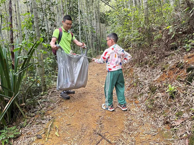 生命和綠色擁抱，人類與生態(tài)共存——2023年廣東博皓公益活動(dòng)   -2